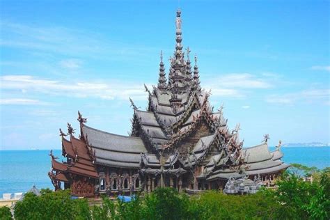 Pattaya : The Sanctuary of Truth Entrance fee and return transfer option