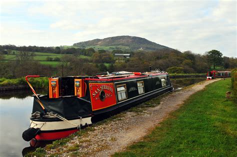 Travels On The U K Canal System With Narrowboat San Serriffe Croeso