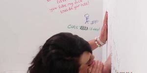 Curvy Cfnm Amateur Dicksucking At Glory Hole Tnaflix