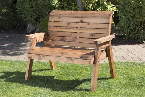 Tips to buy wooden garden benches - goodworksfurniture