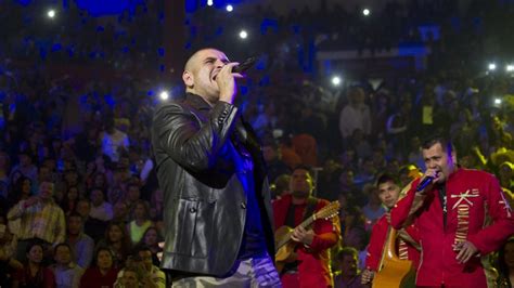 Watch Al Rojo Vivo Highlight El Komander Cancela Concierto En Cancún