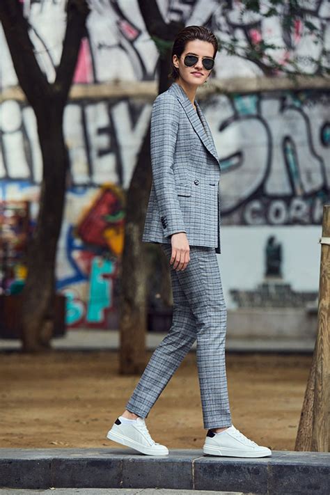 City Walk, образ c Фото 10