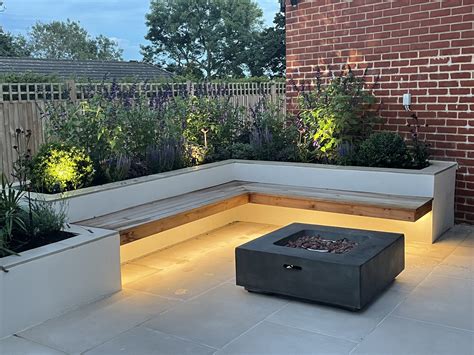 garden lighting design  london aycorn garden design