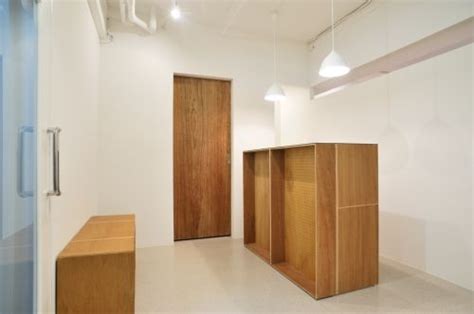 twelve minimalist interior  tokyo japan