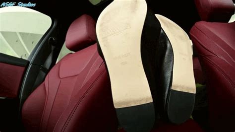 Playful Big Soles In The Car Mp Amateur Soles Giantess And Footjobs Clips Sale