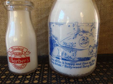 Antique Milk Bottles Hollywood Dairy Farm Victory Bham