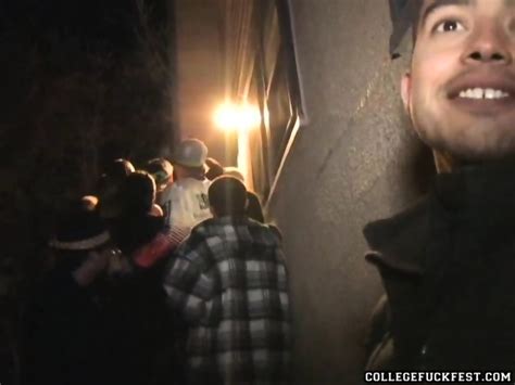 Mardi Gras Coed Slut Fucking Amateur Dick