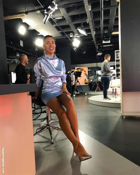 Aslı Sevi Nude OnlyFans Leaks Fappening FappeningBook