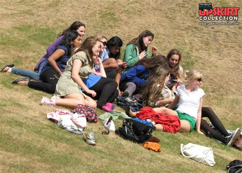 Real Amateur Public Candid Upskirt Picture Sex Gallery Real Street Upskirts Pics Of Teen