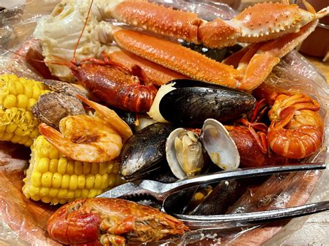 5 Best Charleston Food Tours: Top Picks for 2025 — Chef Denise