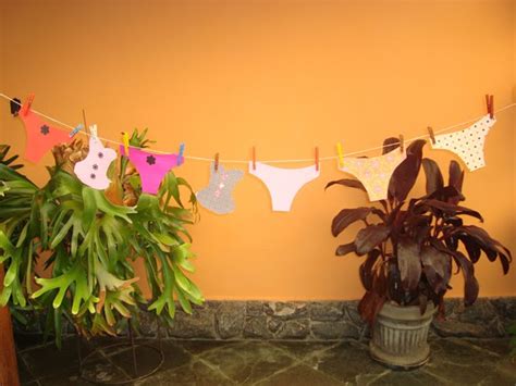 Rabiscos Chá de lingerie