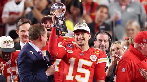 Patrick Mahomes Chiefs Win Super Bowl Serwer2311392homepl