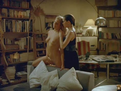 Naked Nadia Chibani In L Aventure