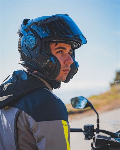 LS2 Advant X Carbon | British Dealer News