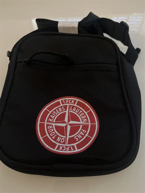 Umhängetasche Stone Island – Pfalz Druck