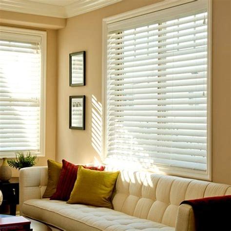 Faux Wood Blinds Blinds And Window Treatments The Home Depot