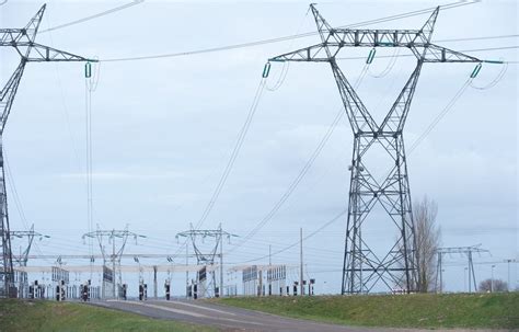 Nord Electrocut Par Une Ligne Haute Tension Bailleul