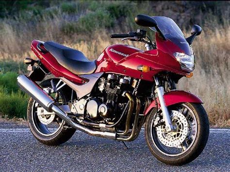 Kawasaki Kawasaki ZR-7S - Moto.ZombDrive.COM