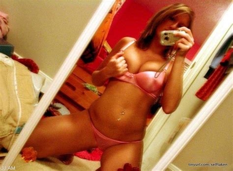 AMATEUR Teen Girls Selfshot Mirror Selfie Selfshot Mirror00494 Porn Pic