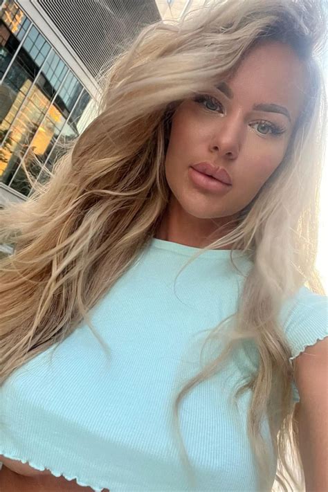 Beautiful Anna Y O From Warsaw With Blonde Hair Id Ladadate