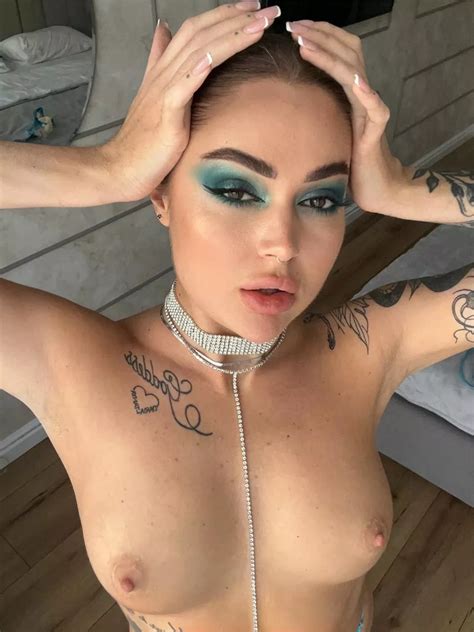 I Want To Show You How Interesting Can Be Woman Nudes Hotgirlswithtattoos NUDE PICS ORG