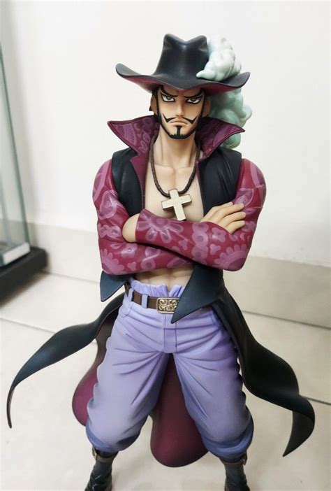 Megahouse Portrait Of Pirates Pop Dx One Piece Dracule Mihawk Ver