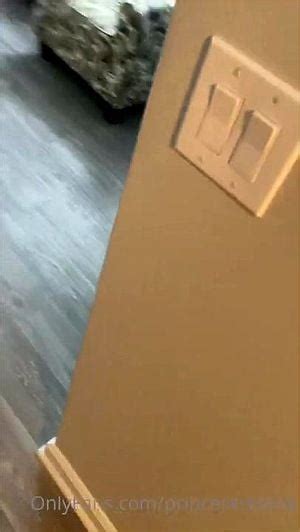 Mistress Dominatesを視聴 Mistress Humiliation Foot Worship Porn SpankBang