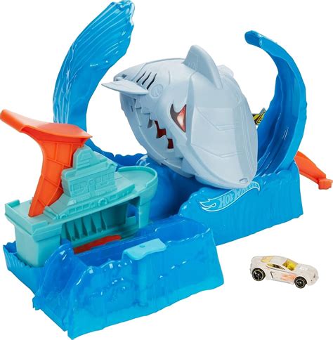 Hot Wheels Robotik Köpek Balığı Renk Değiştiren Oyun Seti Yaş ve