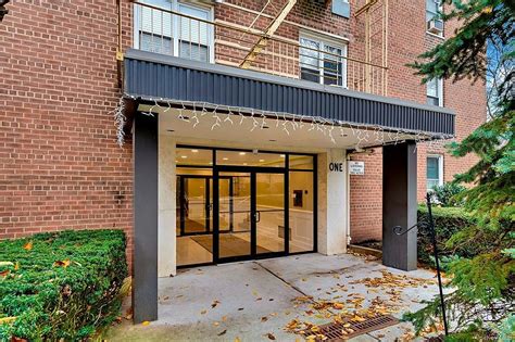 1 Oakridge Place Unit 4b Eastchester Ny 10709 Zillow