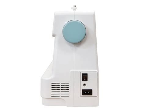 Компьютерная швейная машина Janome HD6130 по цене 22 080 руб. в ...
