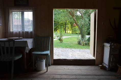 Upoznajte Obitelj Milec Skromne Vlasnike Opg A Koji Besplatno Nude Glamping Ku Icu Za Putnike U