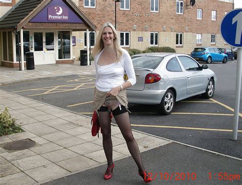 Teens And Matures Flashing In Public N C Porn Pictures XXX Photos Sex Images PICTOA