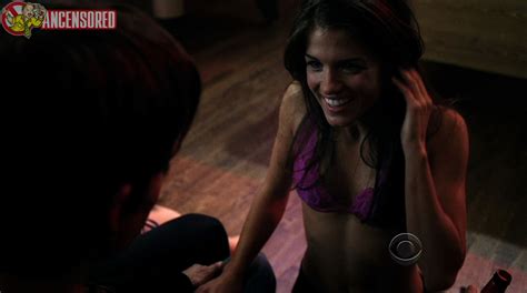 Marie Avgeropoulos Nude Pics Page 1