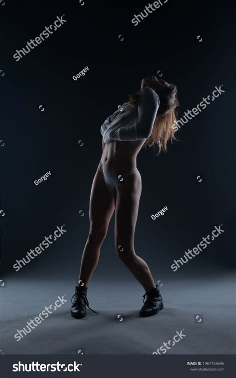 Sexy Body Nude Woman Naked Sensual Stock Photo 1967758696 Shutterstock
