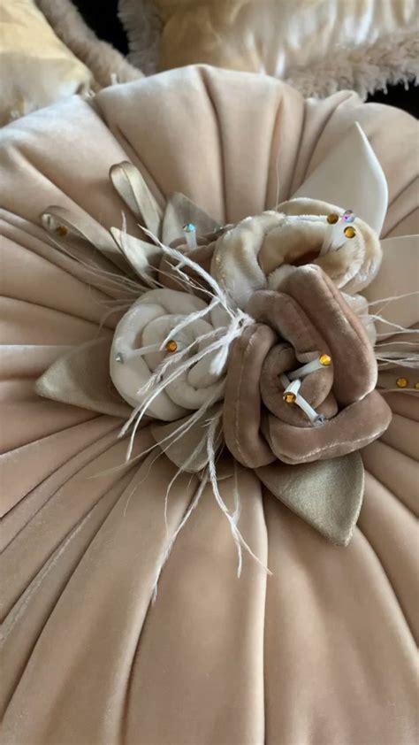 Бархатные подушки с цветами в романтическом стиле | Idee natale fai da ...