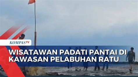 Libur Lebaran Wisatawan Padati Pantai Di Kawasan Pelabuhan Ratu