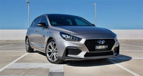 2020 Hyundai i30 N-Line Premium Review | DiscoverAuto