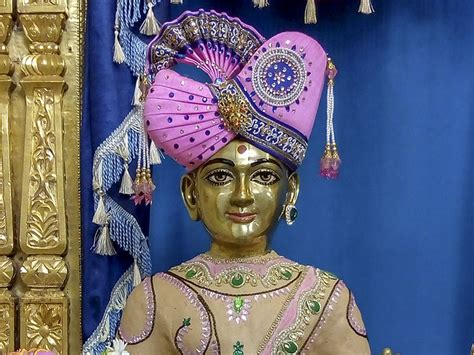 Baps Shri Swaminarayan Mandir Nadiad