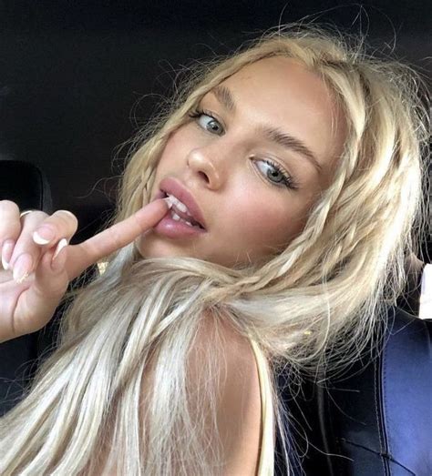 Pin On Beauties Beaut Blonde Beauty