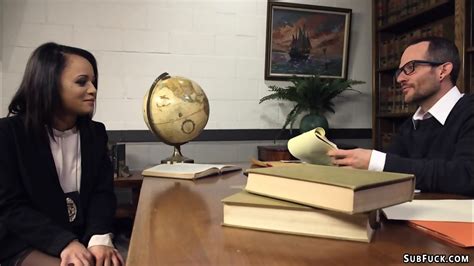 Clowns Dp Fuck Brunette Ebony Agent