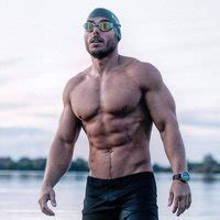 Any Hot Swimmers Page 29 LPSG