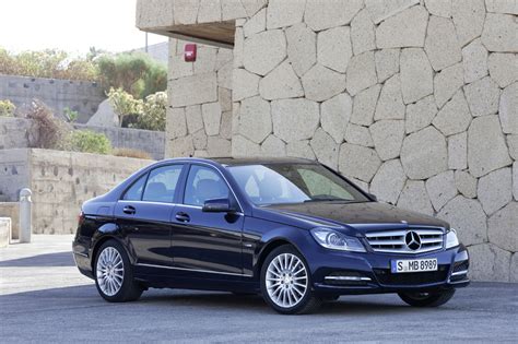 Mercedes-Benz C-class (W204 facelift 2011) C 180 (156 Hp) G-TRONIC