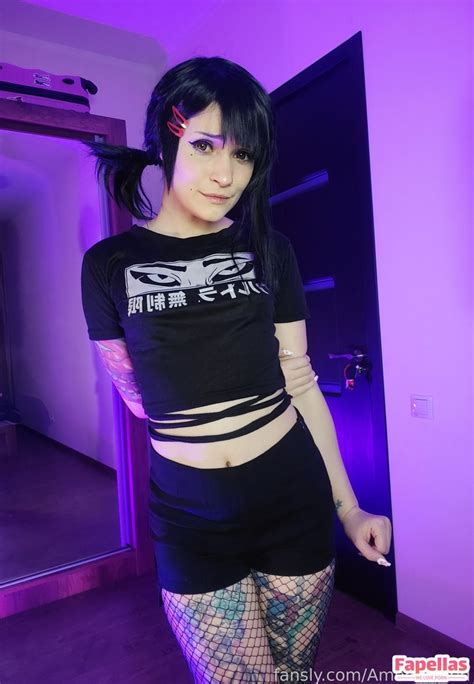 Amelie Weed Aka Amelieweeed Nude Leaks OnlyFans Photo Fapellas