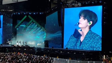 Bts V Singularity Bts Speak Yourself Tour D In Wembley