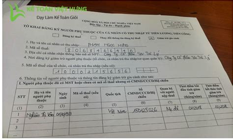 thu tuc dang ky giam tru nguoi phu thuoc bi trung cmnd