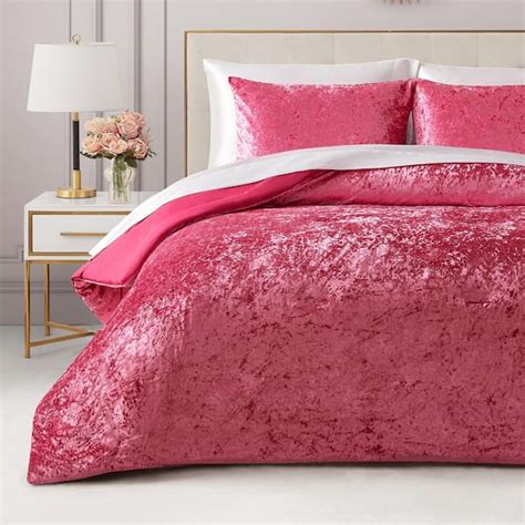 JUICY COUTURE Crushed Velvet Piece Hot Pink Solid Polyester King Comforter Set JYZ The