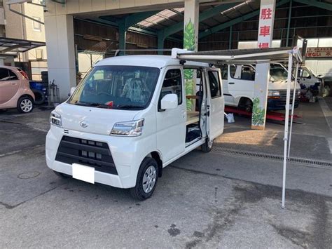 Daihatsu Hijet Cargo Cruise Sa Iii White Km Details