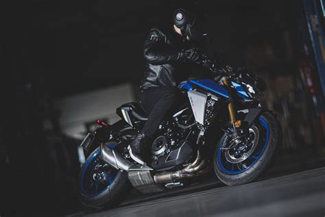 Suzuki Gsx S Agressividade Em Formato Naked Motonews Andar De Moto