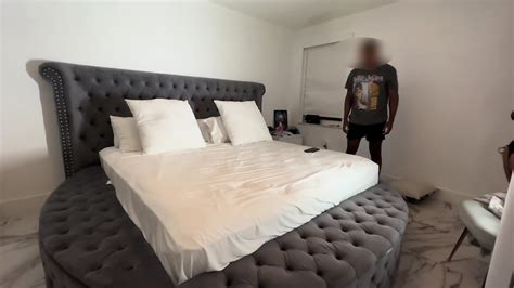 Phat Botín Latina Obtiene La D