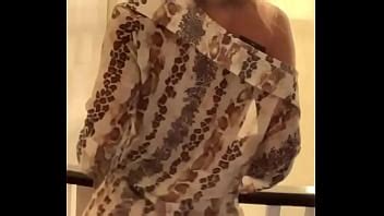 Stripper Shakes Sexy Ass XNXX